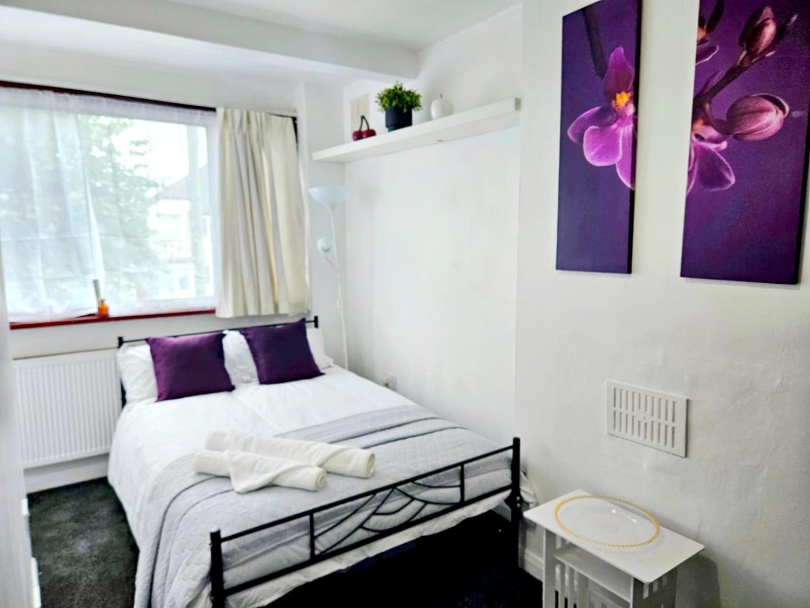 Cosy Room Stay 4 サットン エクステリア 写真